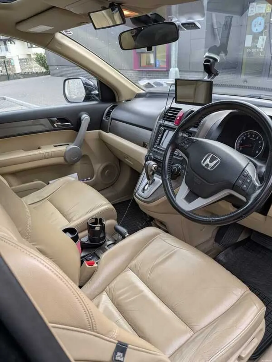 2007 Honda CR-V - Image 6