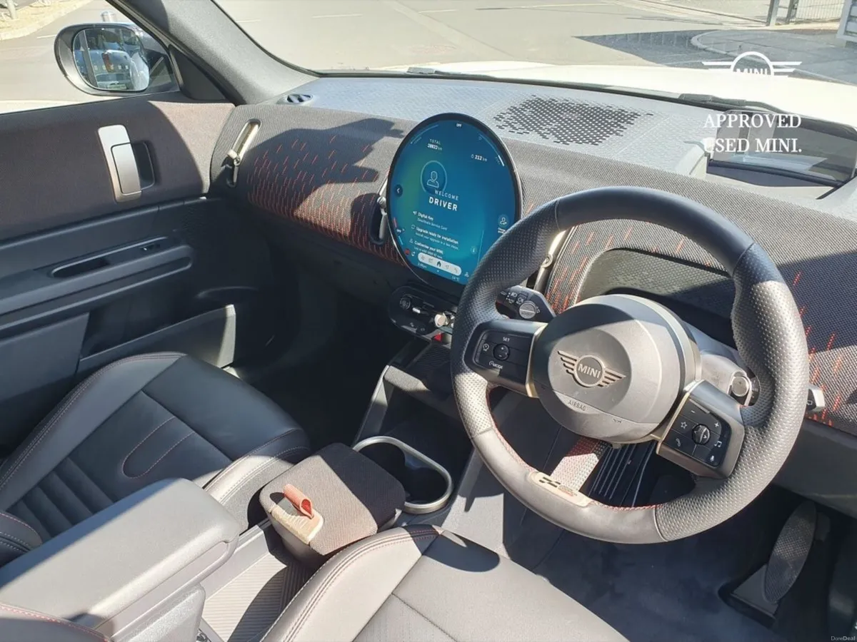 Mini Countryman C - Image 6