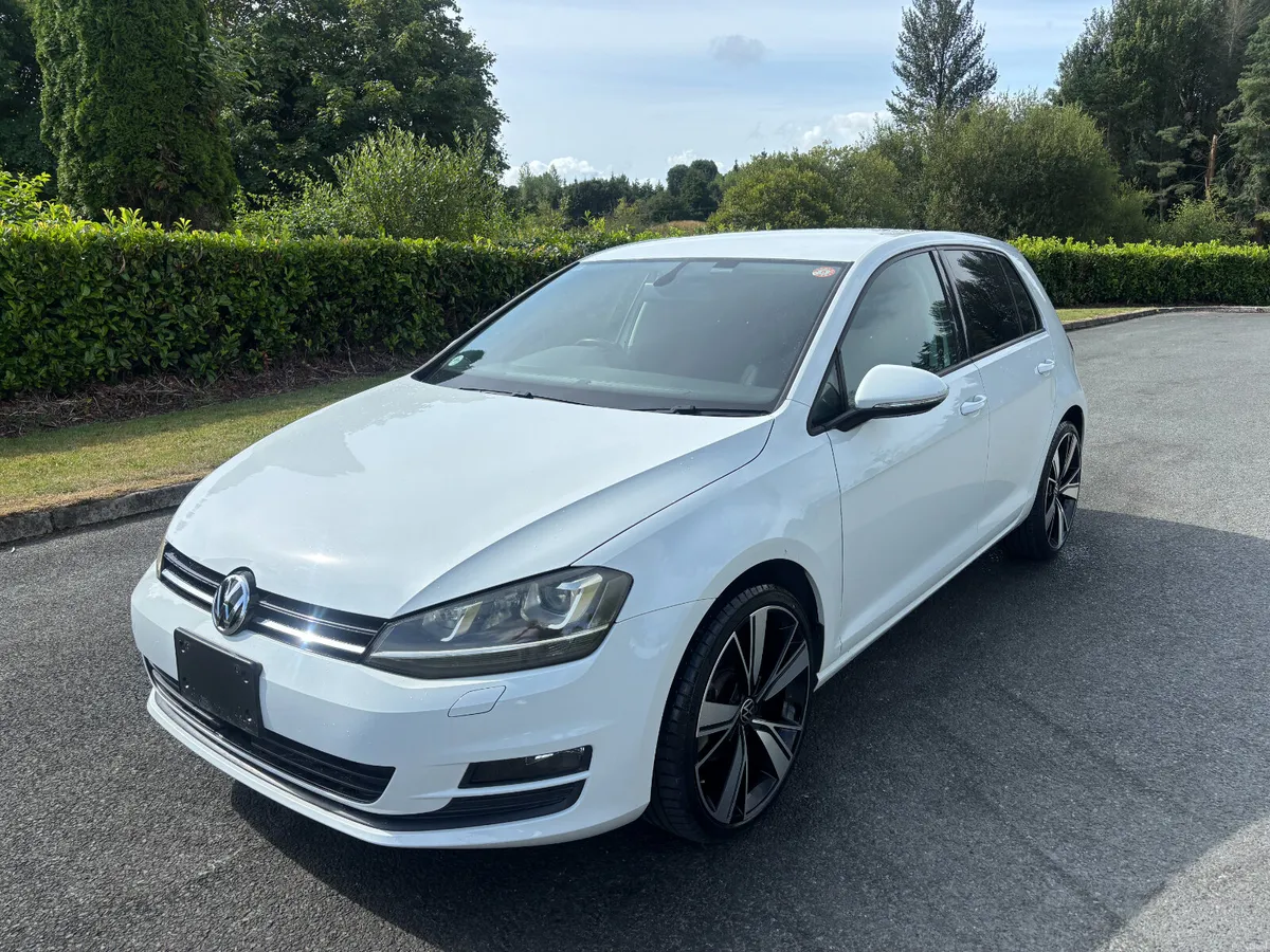 VOLKKSWAGEN GOLF 1.2 TSI AUTO 2015 - Image 3