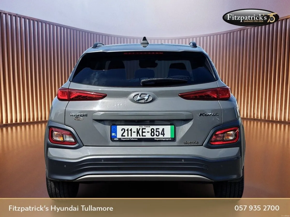 Hyundai KONA Premium Model 64 K/wh Battery. - Image 6