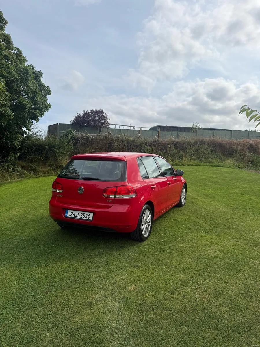 Low Mileage Volkswagen Golf 1.6 TDI - Image 5