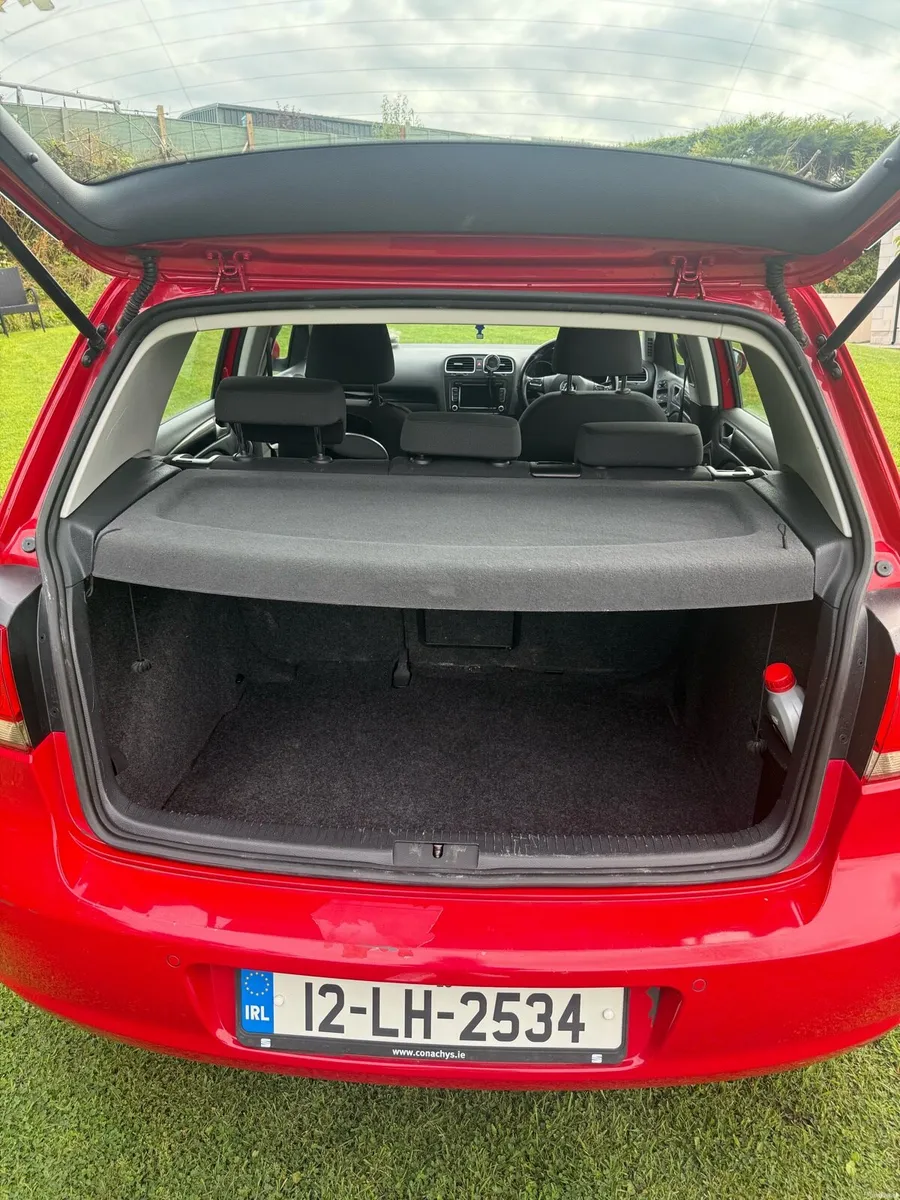 Low Mileage Volkswagen Golf 1.6 TDI - Image 6