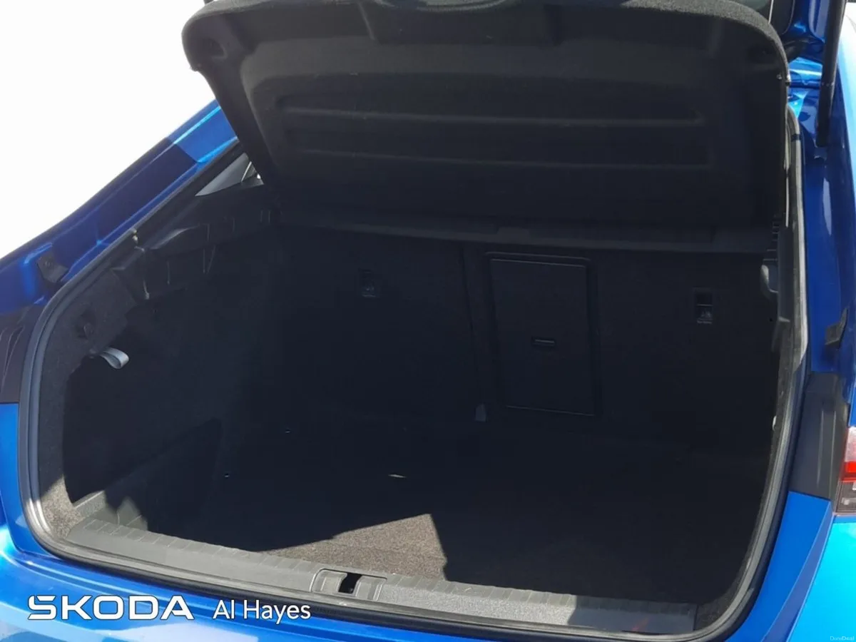 Skoda Octavia **STYLE MODEL** 2.0 TDI 115BHP - Image 6
