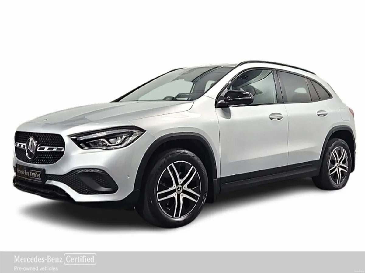 Mercedes-Benz GLA 180D Progressive with Nightpack - Image 1