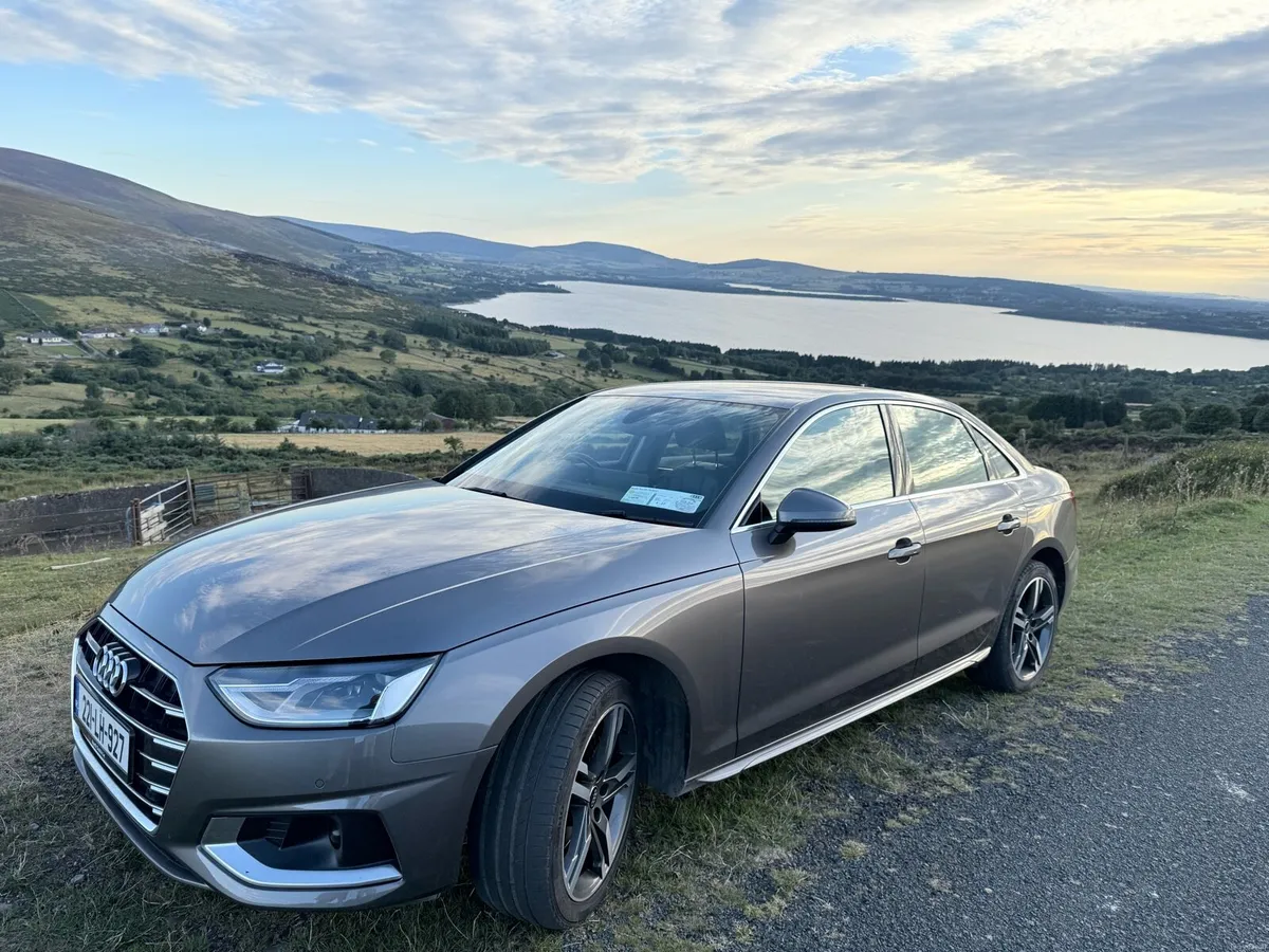 Audi A4  30 TDI 136HP S Tronic SE - Image 2
