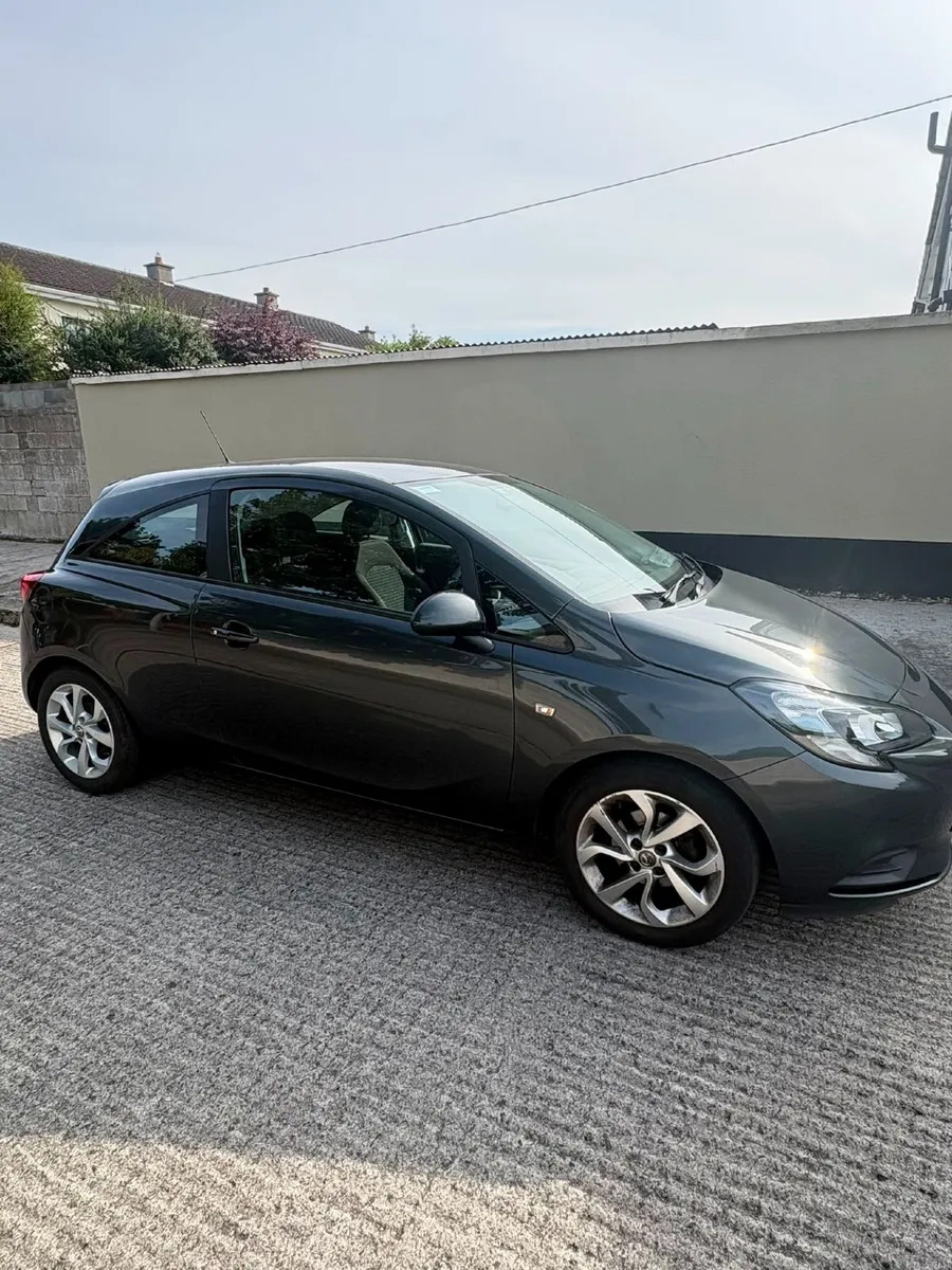 Low Mileage Vauxhall Corsa - 40,000kms - Image 1