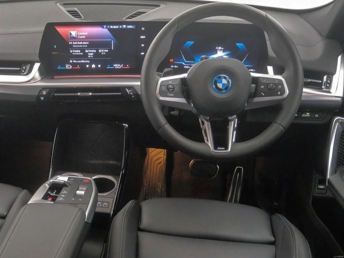 BMW iX2 eDrive20 M Sport - Image 5