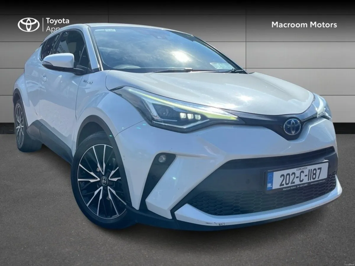 Toyota C-HR 1.8 HYBRID SOL 4DR A AUTO - Image 1