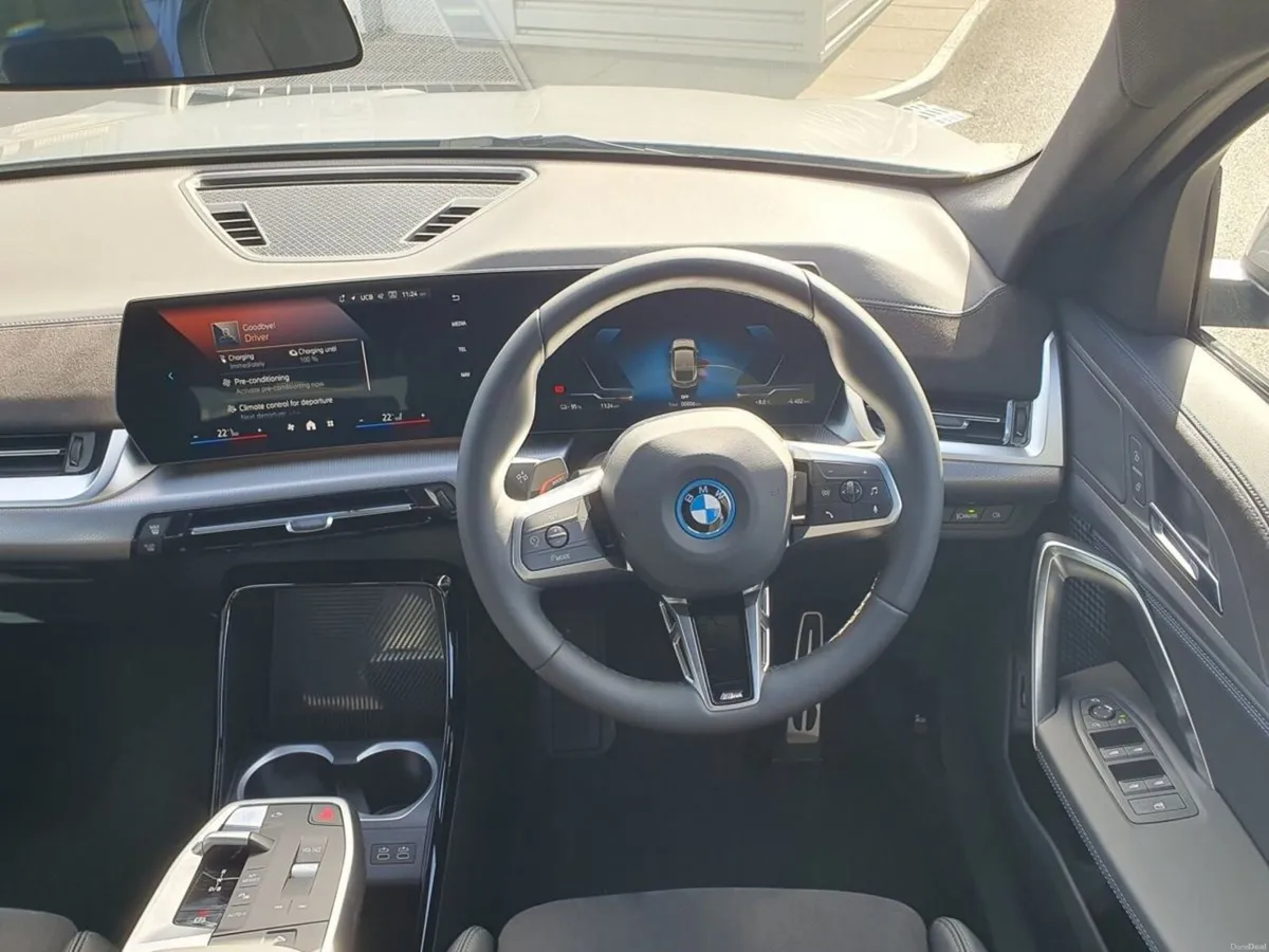 BMW iX2 eDrive20 M Sport - Image 5