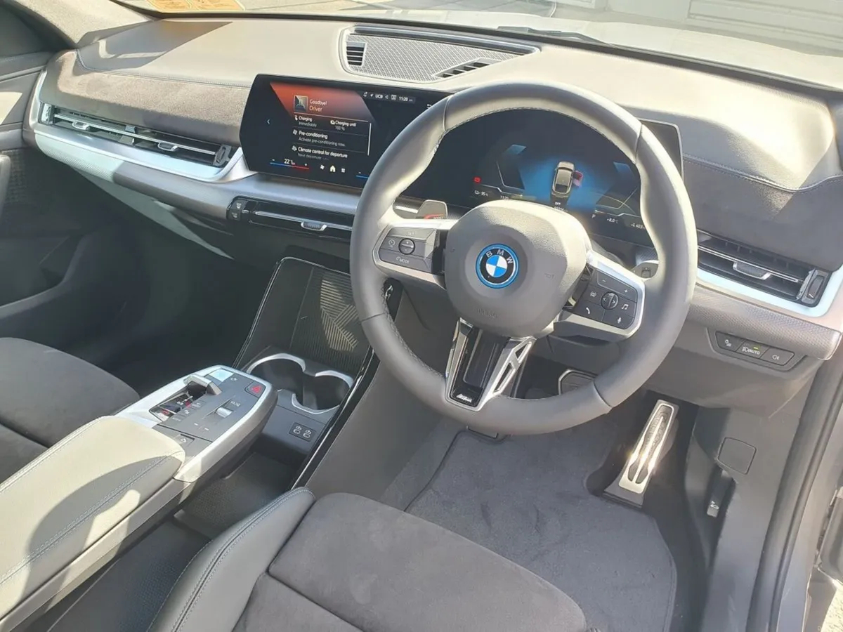 BMW iX2 eDrive20 M Sport - Image 6