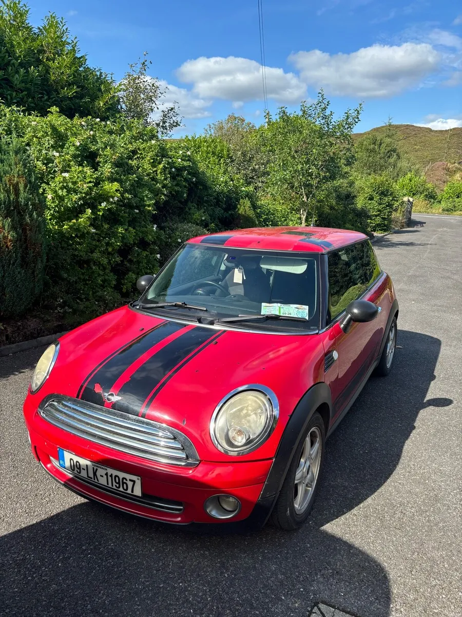 Mini 1 - Image 1