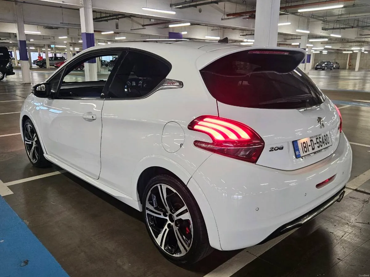 2018 Peugeot 208 GTi - Image 5
