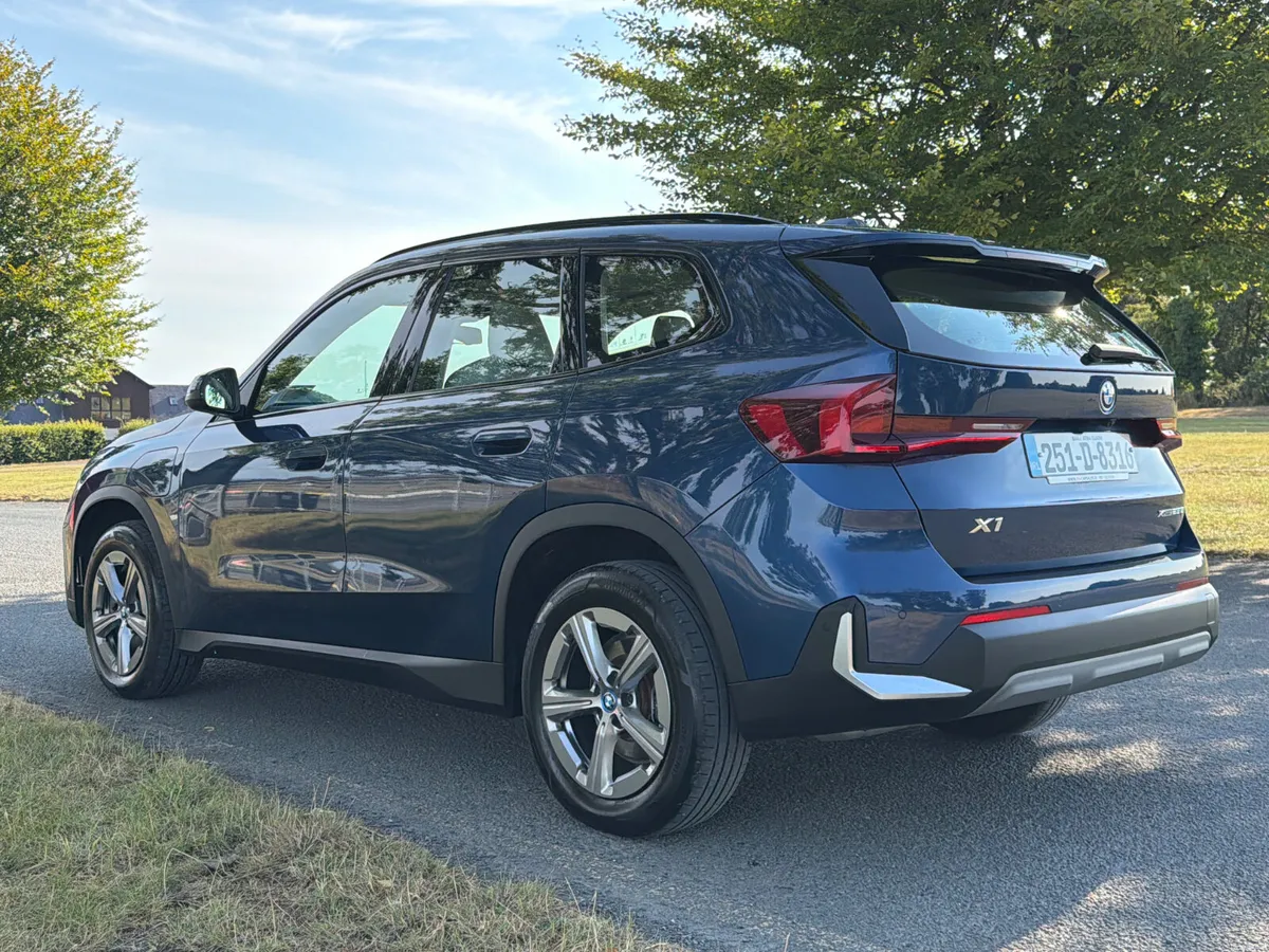 BMW X1 2025 Sport Plugin Hybrid Xdrive - Image 6
