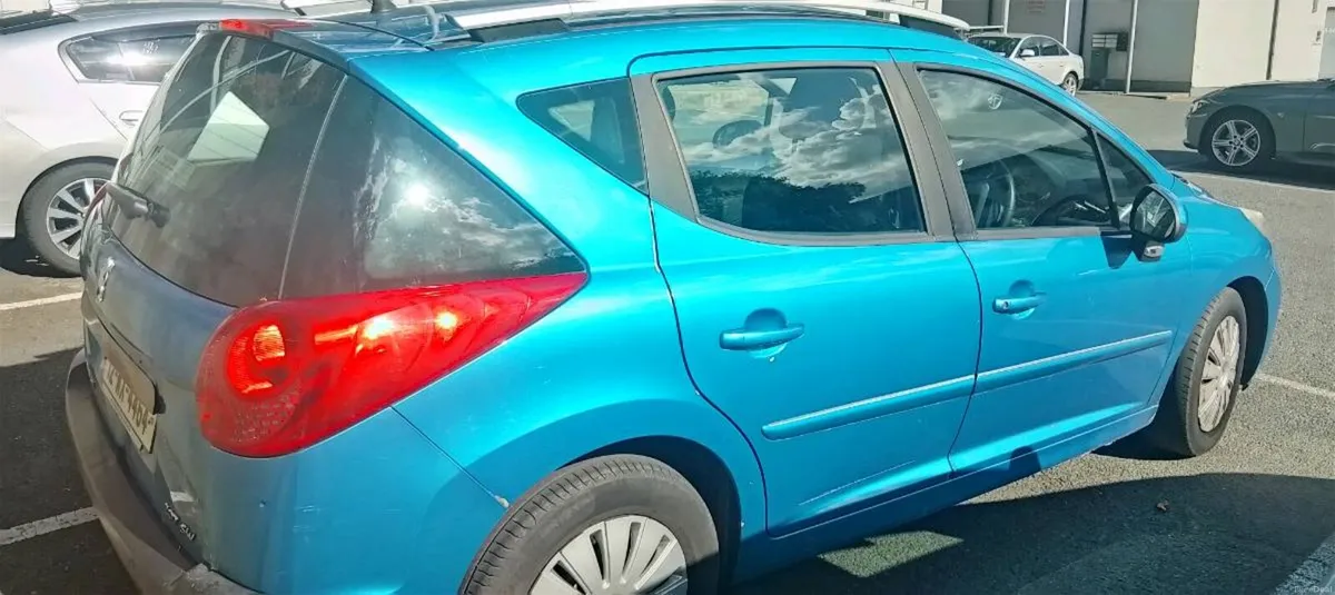Peugeot 207 - Image 4
