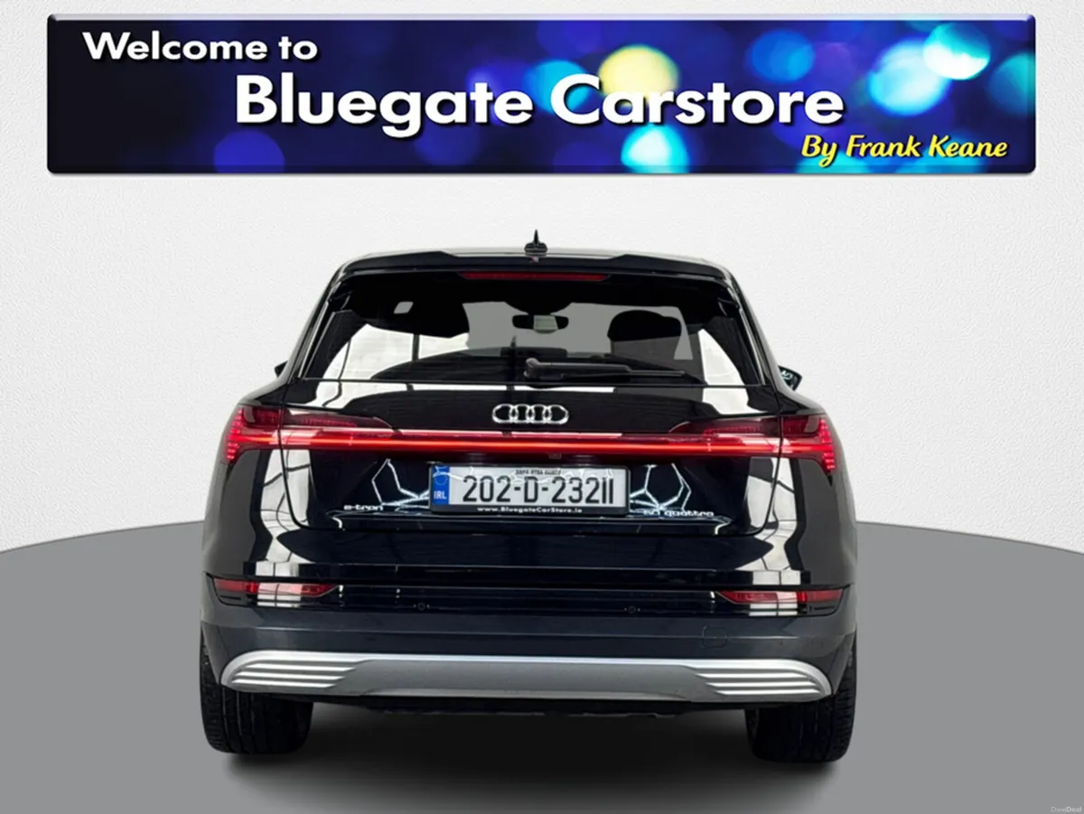 Audi e-tron TECHNIK 50 QUATTRO*22"ALLOYS*BLACK LEA - Image 3