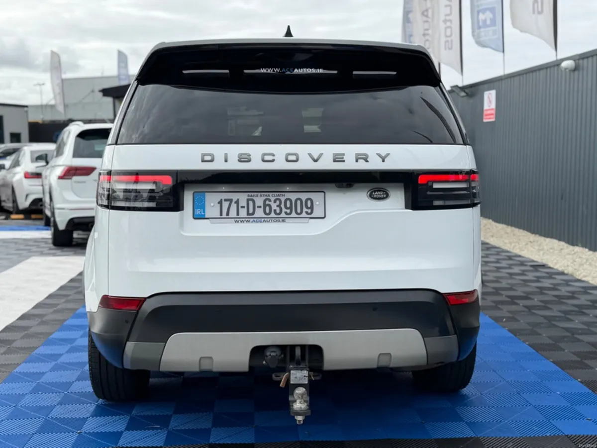 Land Rover Discovery Sport SE - 2.0L DIESEL - AUTO - Image 6