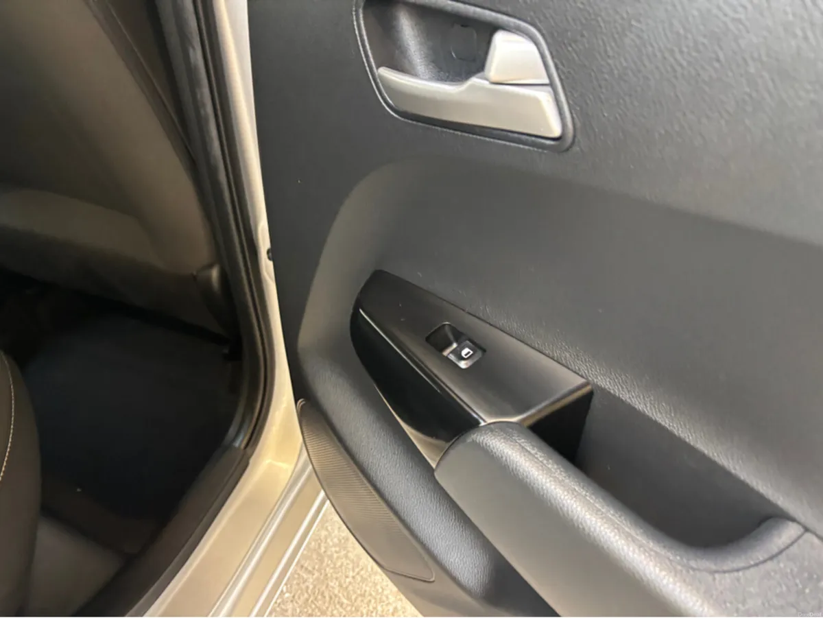 Kia Picanto 1.0 MY23 5DR - Image 5