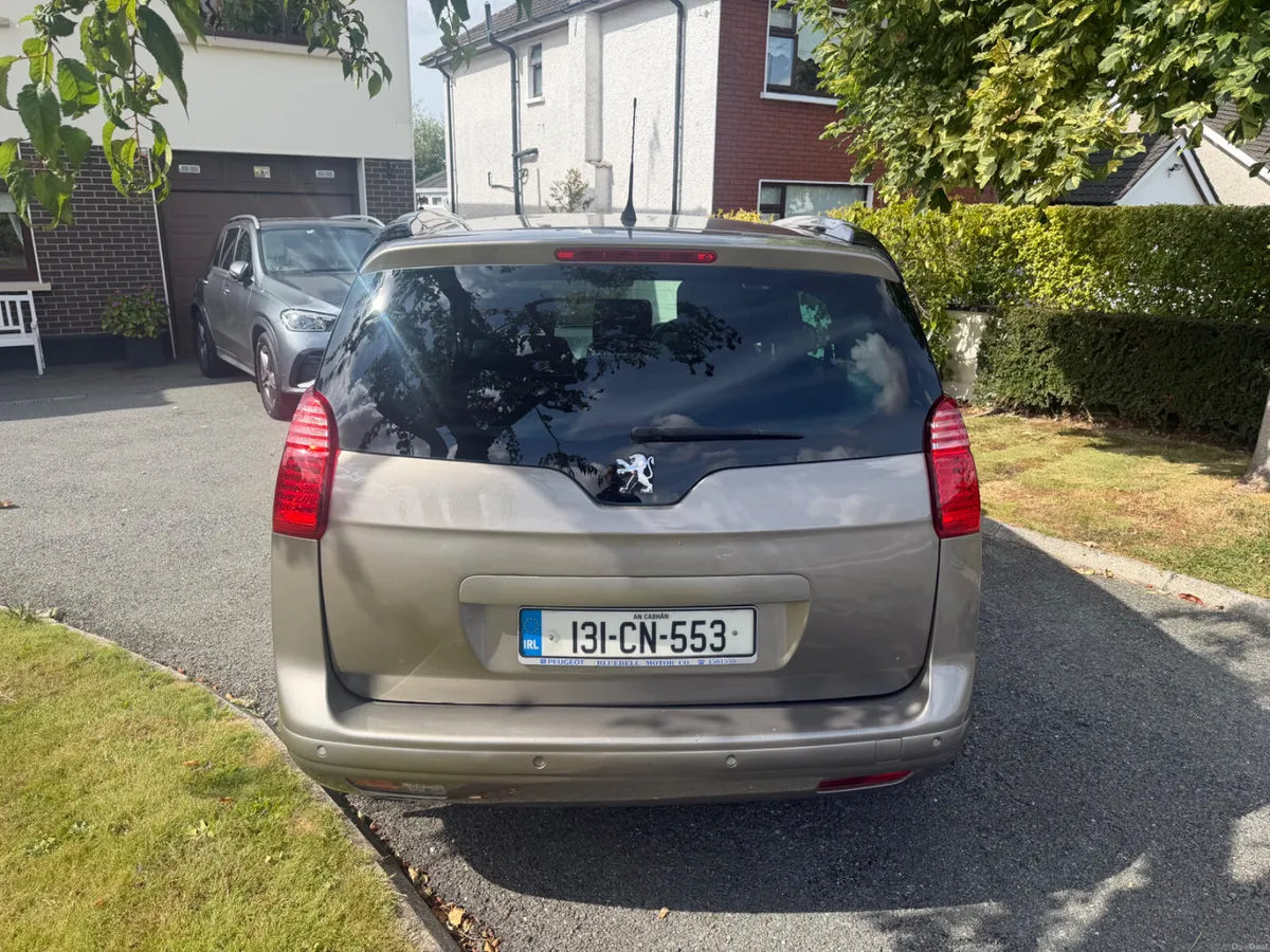 2013 Peugeot 5008 AUTOMATIC 7seat LOW KILOMETRES - Image 5