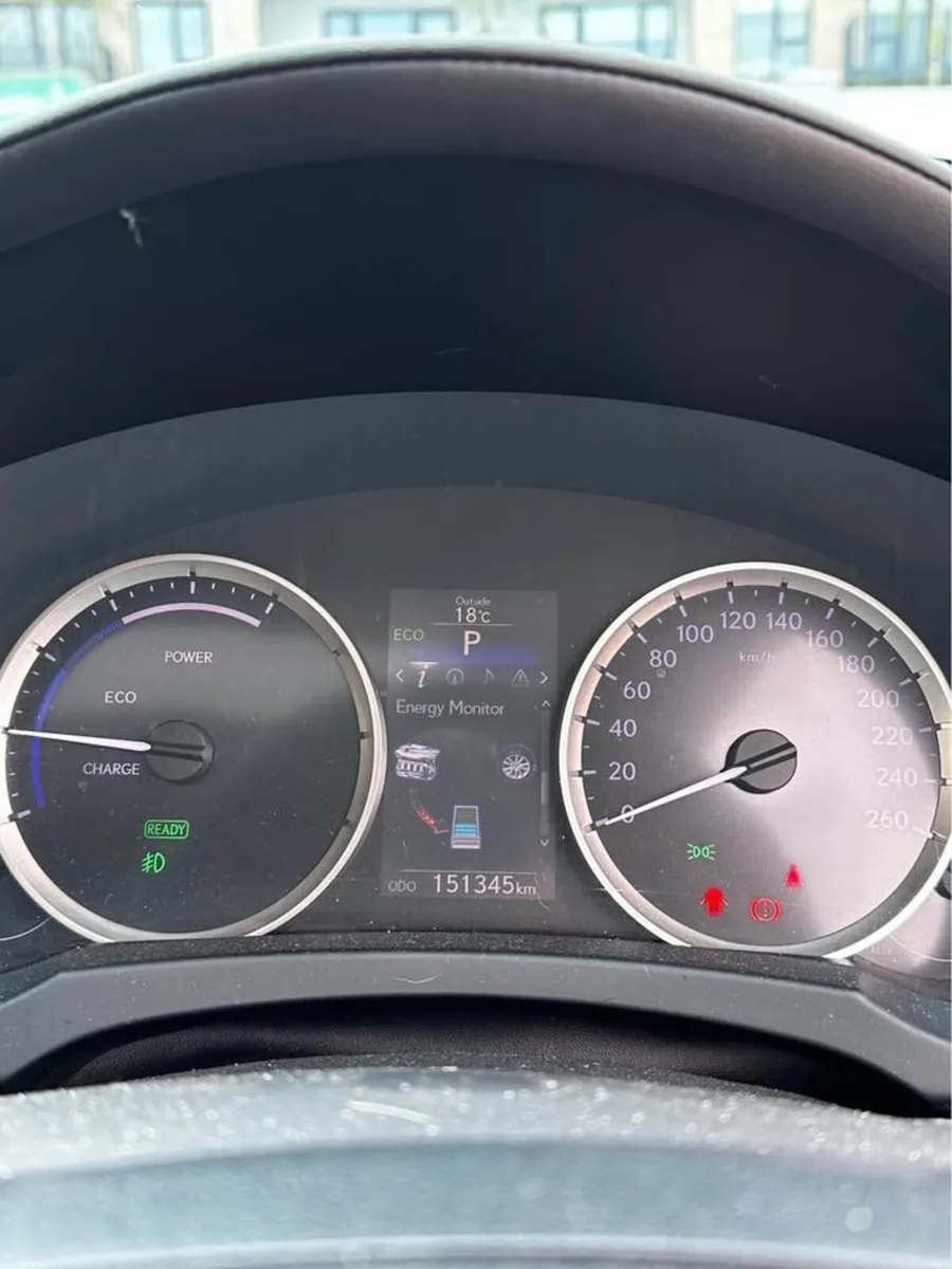 Lexus IS 2014 - Image 5