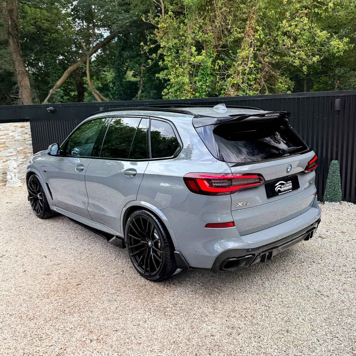 2022 (222) BMW X5 45E M-SPORT PRO *NARDO GREY - Image 6