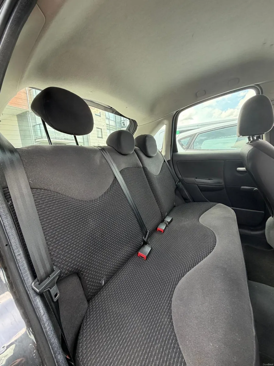 2010 Citroën C3 – 114,500 km – Very Good Condition - Image 6