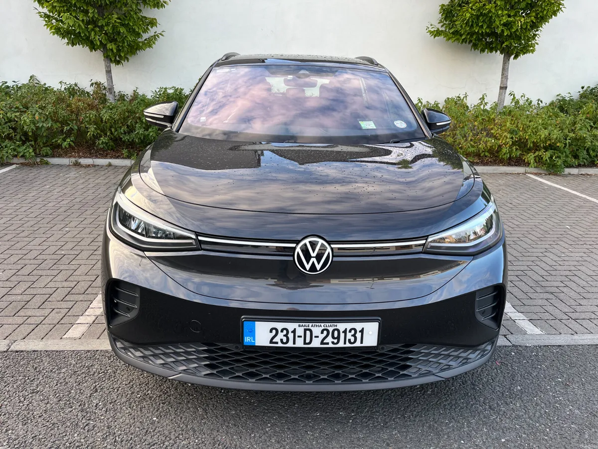 Volkswagen ID.4 2023,77KW,PRO LIKE NEW - Image 2