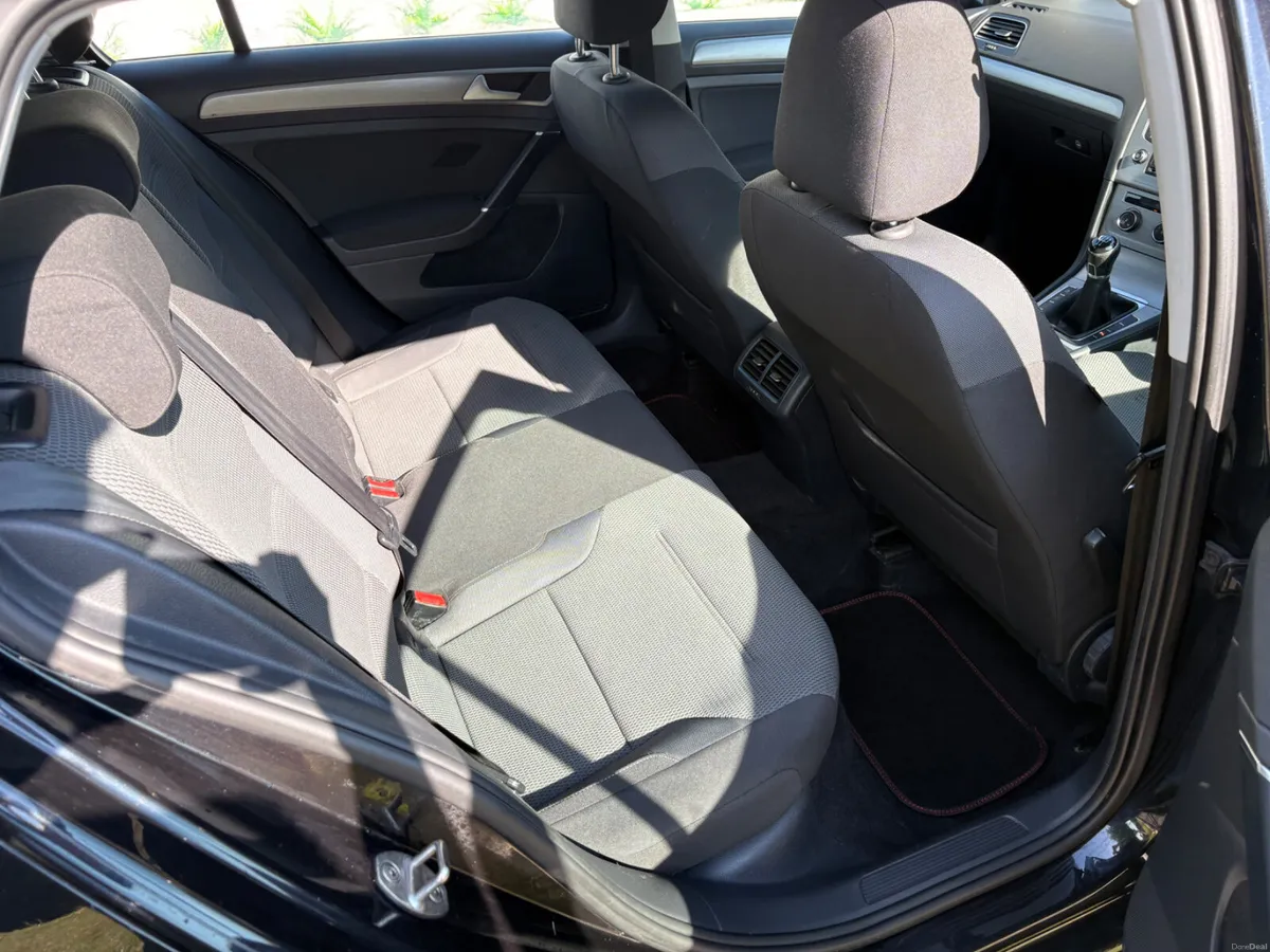 2015 Volkswagen Golf 1.6TDI Manual - Image 4
