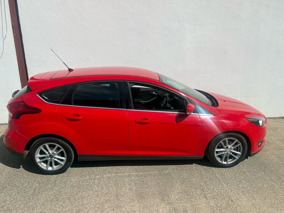 2015 Ford Focus **NEW NCT** - Image 6