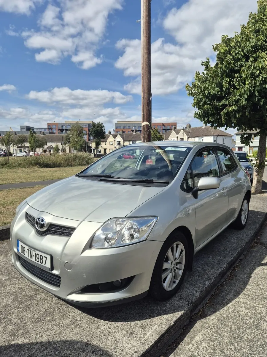 Toyota Auris 2008 - Image 1
