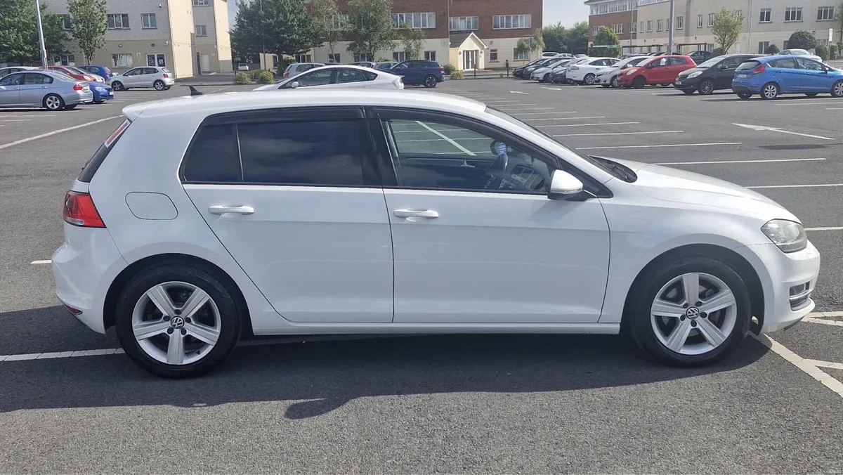 Car - Image 6