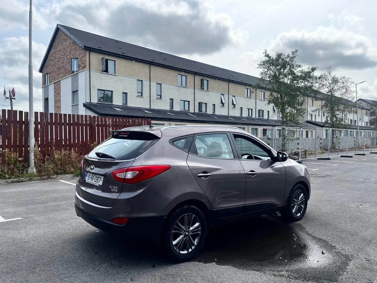 Mint 2015  Hyundai ix35 1.7 Diesel Fresh NCT 07/27 - Image 4