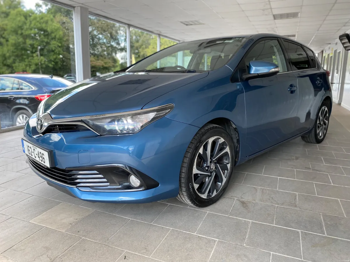 162 Toyota Auris  Sol High spec - Image 5