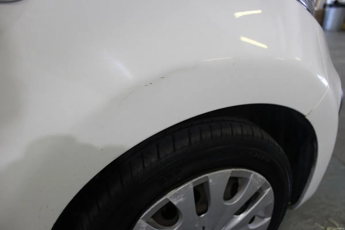 Citroen C1 1.0i 12V 68hp VTR 5-door - TENDER 7 - Image 3
