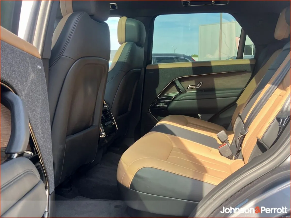 Land Rover Range Rover SWB 3.0 Si6 PHEV SE, (Remai - Image 5