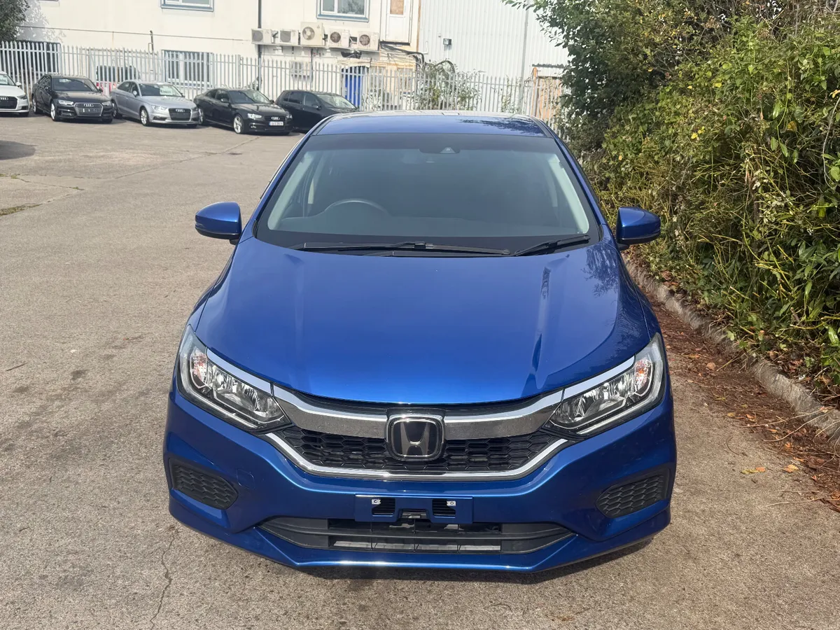 2018 Honda Grace Hybrid Auto: Finance& Warranty - Image 2