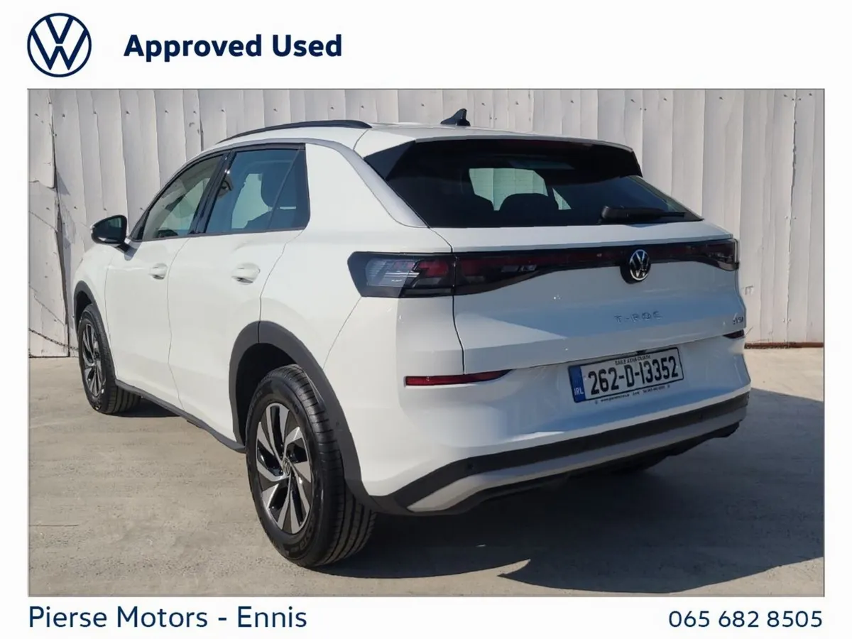 Volkswagen T-Roc LIFE 1.5TSI 116HP MHEV - Image 3