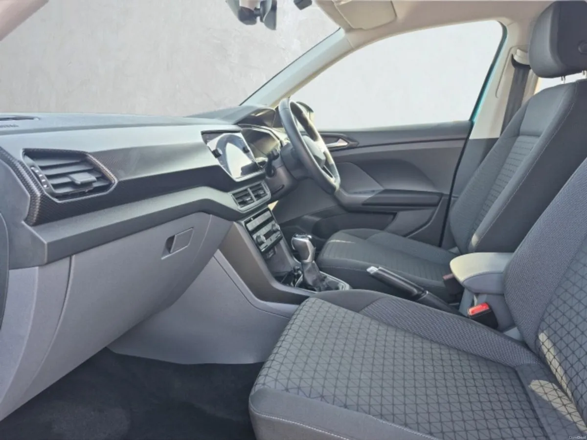 Volkswagen T-Cross  ** STYLE ** LOW KMS ** TRINITY - Image 6