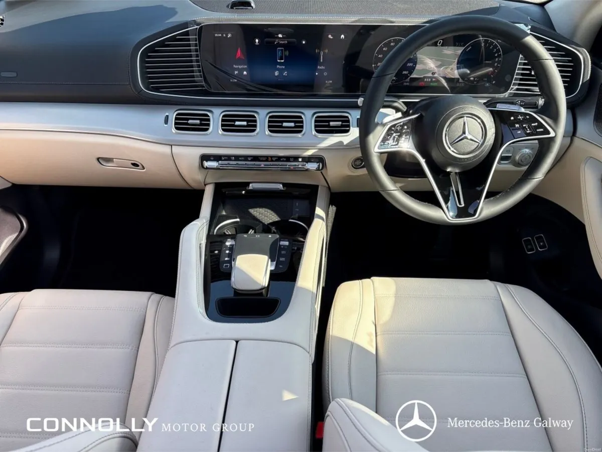 Mercedes-Benz GLE GLE400e Coupe AMG Line Premium - Image 4