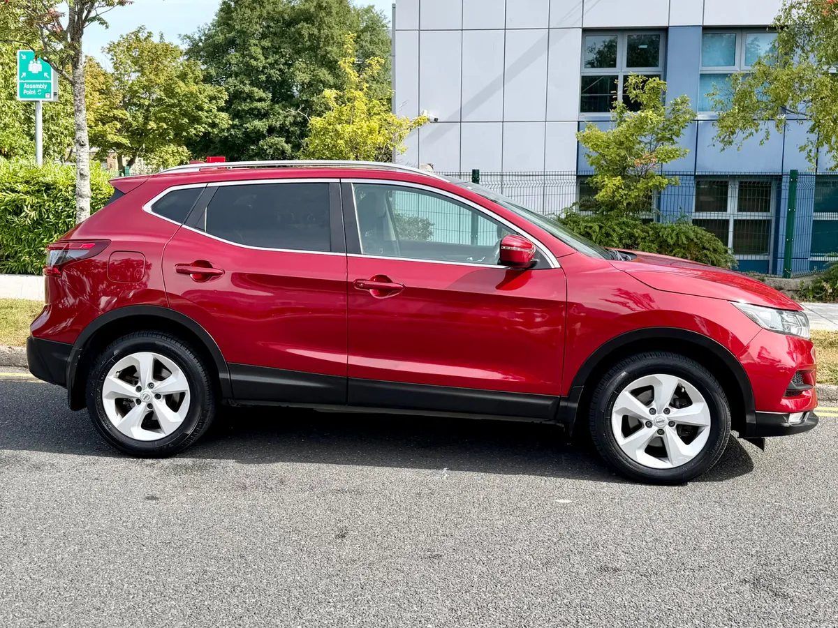 Nissan Qashqai 2018!! SV 1.2l !!!!! PANROOF!! - Image 3