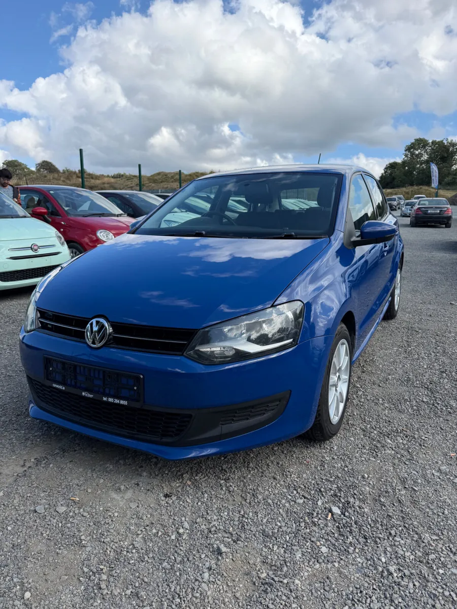 Volkswagen Polo 2013 Blue - Image 3