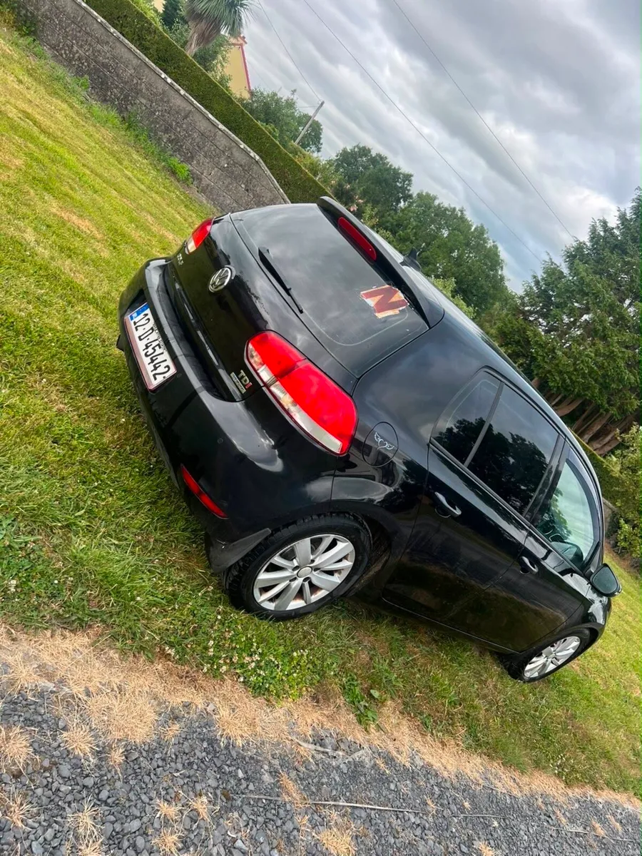 VW GOLF - Image 1