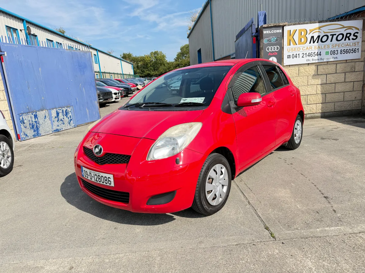 2009,Toyota Vitz SCP90 05DR,Automatic,NCT02/2027 - Image 1