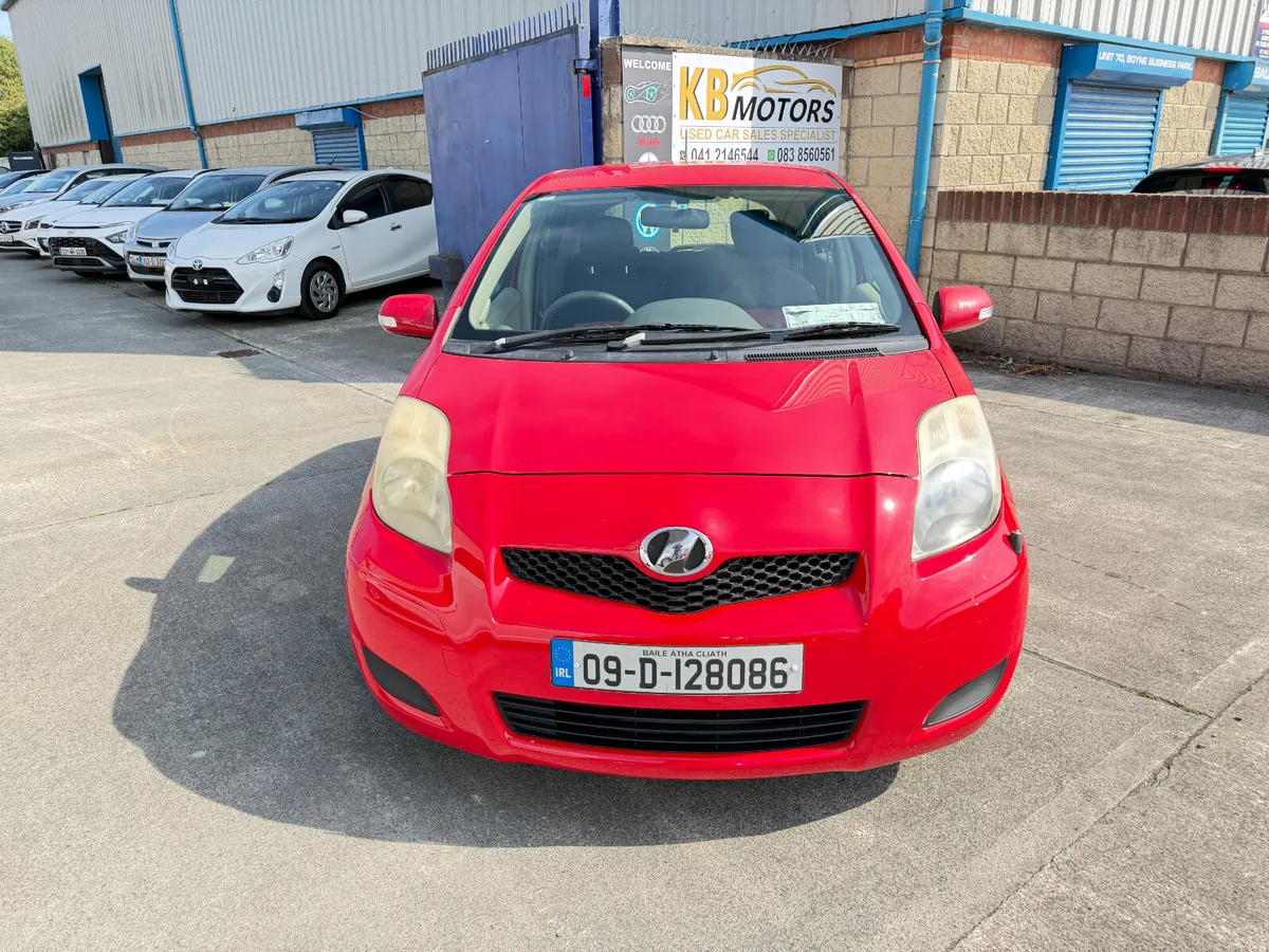 2009,Toyota Vitz SCP90 05DR,Automatic,NCT02/2027 - Image 2