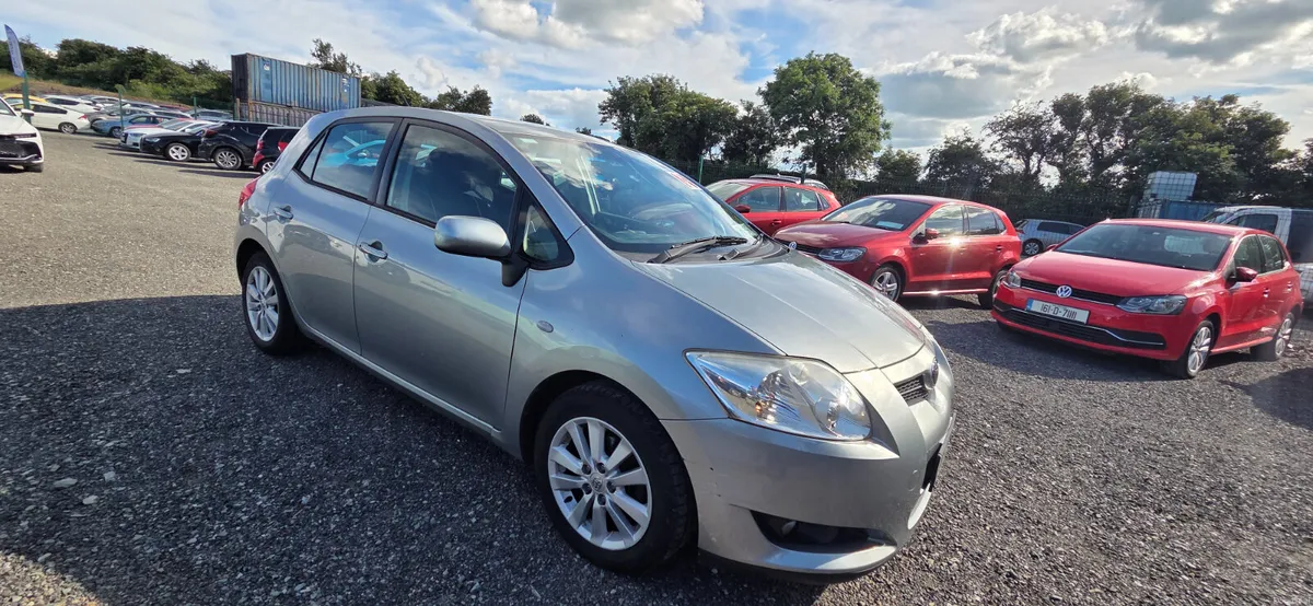 Toyota Auris 2008 - Image 3