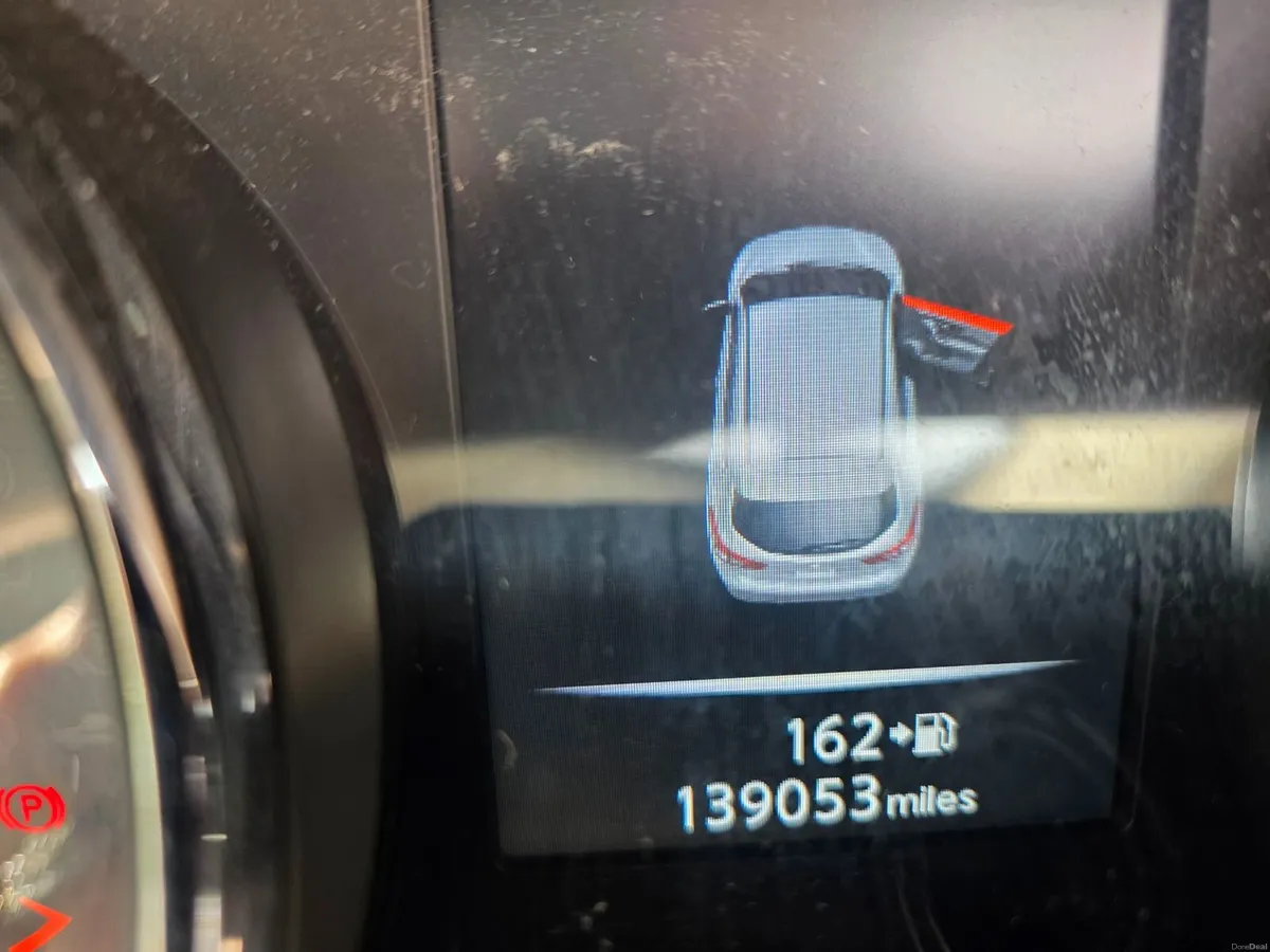 Nissan Qashqai 2017 - Image 4