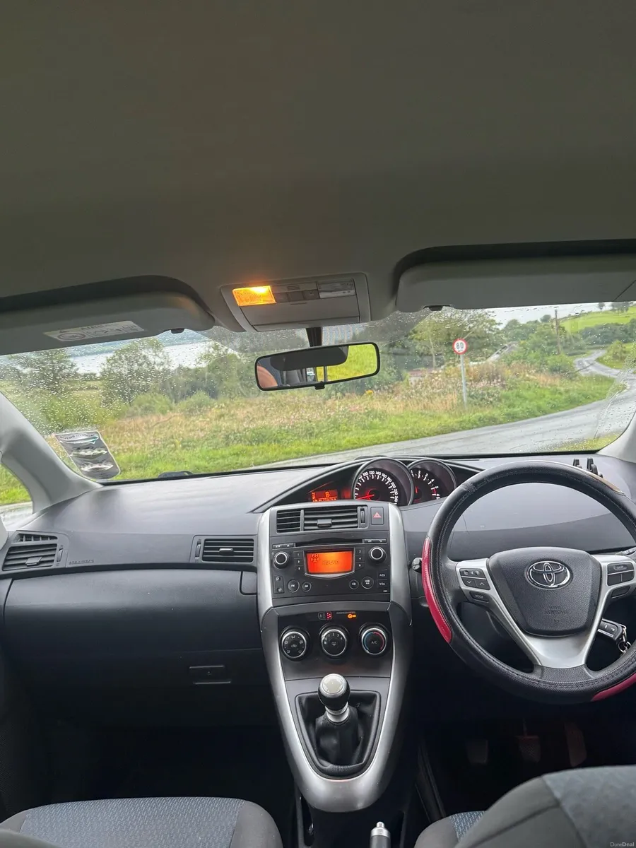 Toyota Verso - Image 5