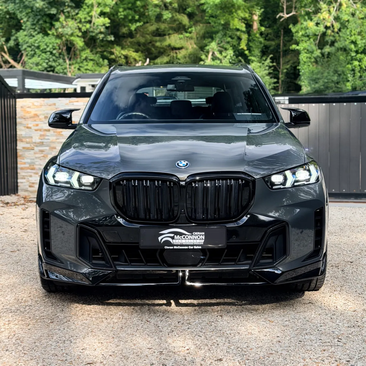 2023 (232) BMW X5 50E M-SPORT LCI 490BHP - Image 3