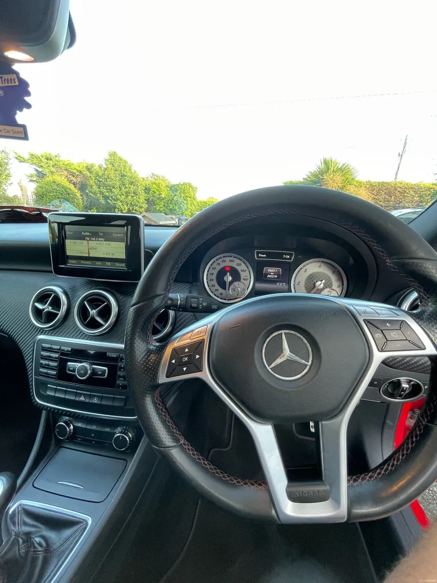 Mercedes Benz a180 sport AMG - Image 6