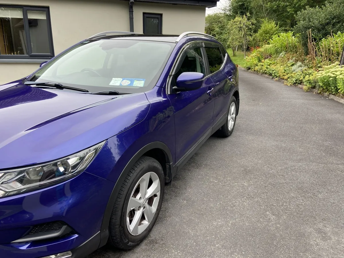 Nissan Qashqai 1.2 SV 2018 - Image 5