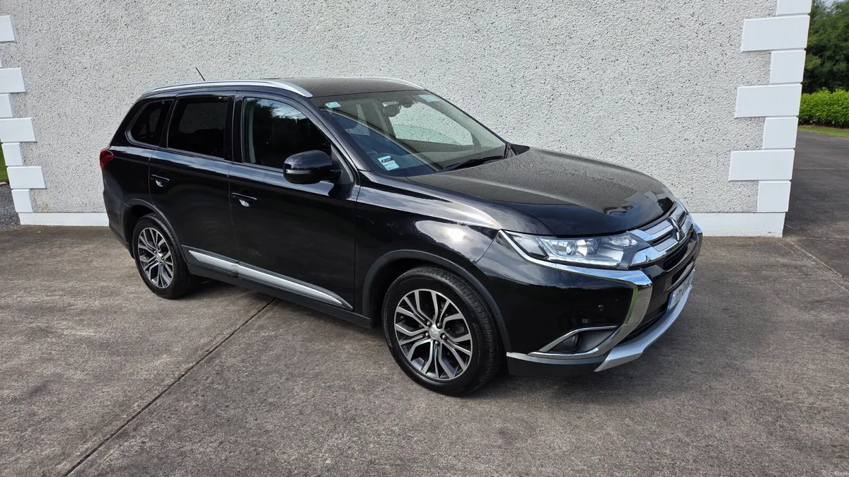 171 Mitsubishi Outlander 4WD Automatic 7 seater - Image 2